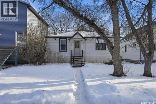 843 Argyle Street, Regina, SK - Outdoor