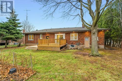 590 Cumberland Avenue, Burlington, ON - Outdoor With Deck Patio Veranda