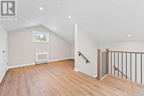 34 Kenworth Drive, St. Catharines (Carlton/Bunting), ON - Indoor Photo Showing Other Room