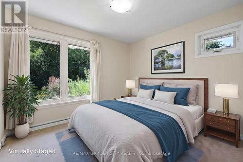 34 Kenworth Drive, St. Catharines (Carlton/Bunting), ON - Indoor Photo Showing Bedroom