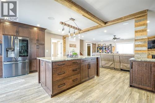2191 Concession 2 Road, Amherstburg, ON - Indoor Photo Showing Kitchen
