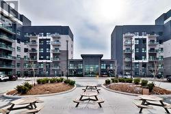 134 - 102 GROVEWOOD COMMON  Oakville, ON L6H 0X2