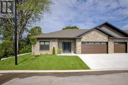 26 - 1182 QUEEN STREET  Kincardine, ON N2Z 1G4