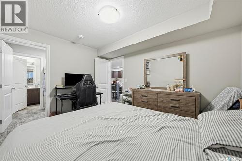 213 110 Akhtar Bend, Saskatoon, SK - Indoor Photo Showing Bedroom