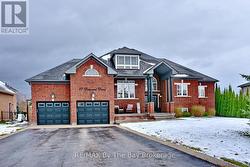 17 BASSWOOD DRIVE Wasaga Beach, ON L9Z 0A8