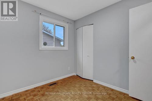 71 Morton Drive, Ottawa, ON - Indoor Photo Showing Other Room