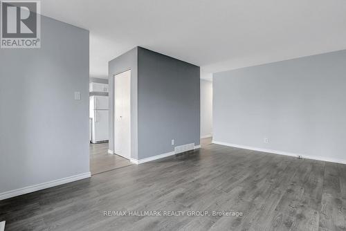 71 Morton Drive, Ottawa, ON - Indoor Photo Showing Other Room