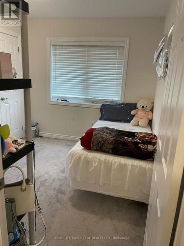 68 - 582 Linden Drive, Cambridge, ON - Indoor Photo Showing Bedroom
