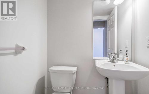 68 - 582 Linden Drive, Cambridge, ON - Indoor Photo Showing Bathroom