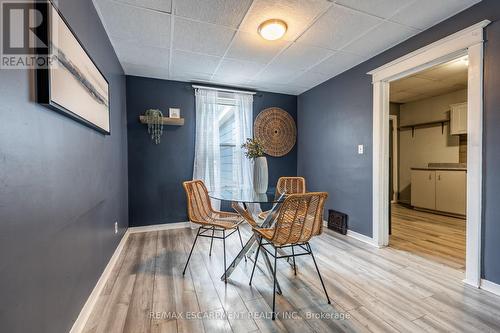 52 Connaught Avenue N, Hamilton, ON - Indoor