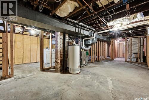 1320 Athol Street, Regina, SK - Indoor Photo Showing Basement