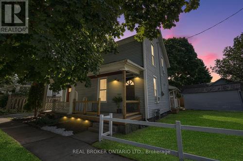 8 ELIZABETH STREET  St. Catharines, ON L2R 2L1