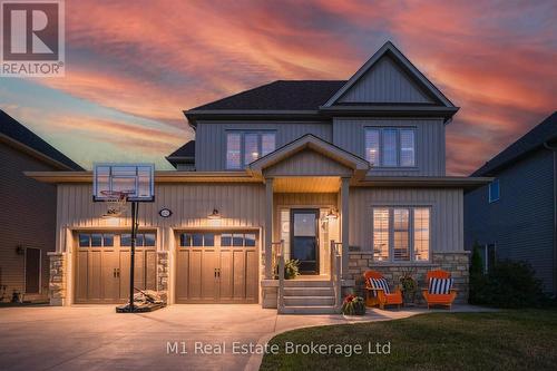 62 RYAN STREET  Centre Wellington (Fergus), ON N1M 0C9