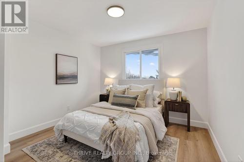 47 - 30 Clarendon Crescent, London South (South P), ON - Indoor Photo Showing Bedroom