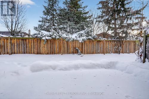 47 - 30 Clarendon Crescent, London South (South P), ON - Outdoor