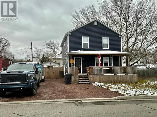 21 Pine Avenue  Grand Falls-Windsor, NL A2A 1K7