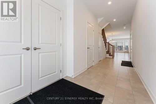 254 Finsbury Avenue, Ottawa, ON - Indoor Photo Showing Other Room