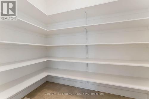 254 Finsbury Avenue, Ottawa, ON - Indoor With Storage