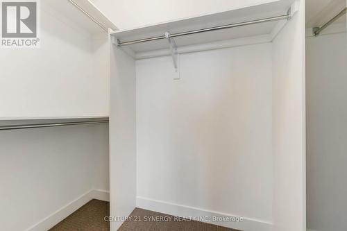 254 Finsbury Avenue, Ottawa, ON - Indoor With Storage
