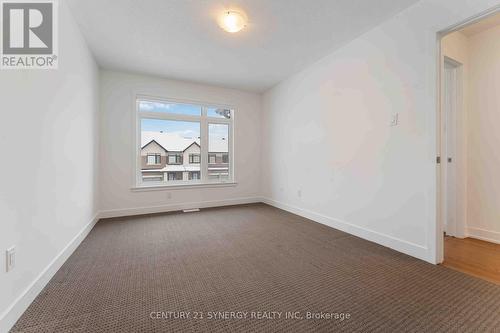 254 Finsbury Avenue, Ottawa, ON - Indoor Photo Showing Other Room