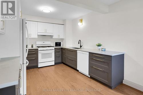 85 - 185 Denistoun Street, Welland (Broadway), ON - Indoor Photo Showing Kitchen