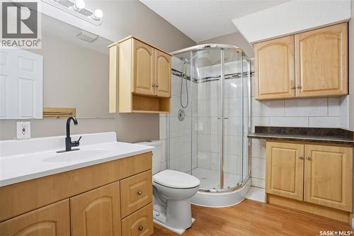 7902 Thrush Street, Regina, SK - Indoor Photo Showing Bathroom