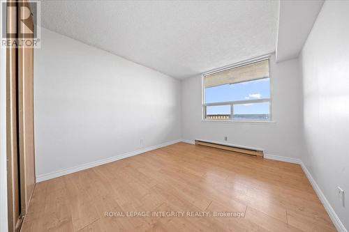 1201 - 900 Dynes Road, Ottawa, ON - Indoor Photo Showing Other Room