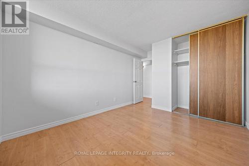 1201 - 900 Dynes Road, Ottawa, ON - Indoor Photo Showing Other Room