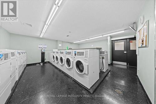 1201 - 900 Dynes Road, Ottawa, ON - Indoor Photo Showing Laundry Room
