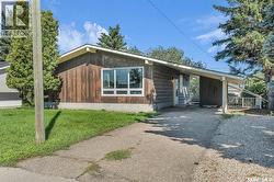 106 Wood CRESCENT  Assiniboia, SK S0H 0B0