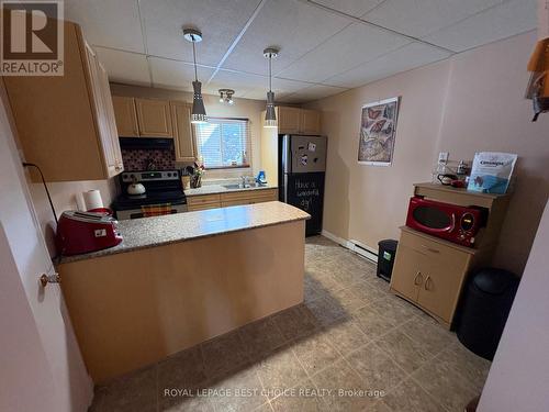 86 Dymond Crescent, Temiskaming Shores (New Liskeard), ON - Indoor Photo Showing Kitchen