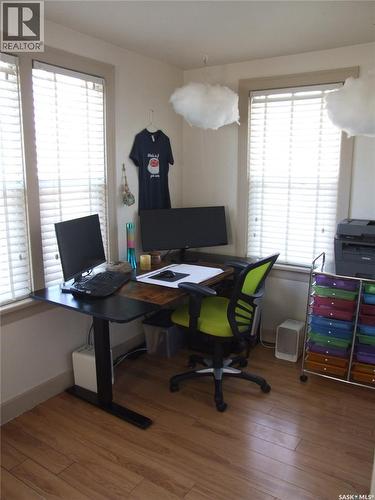 115 1St Street E, Leader, SK - Indoor Photo Showing Office