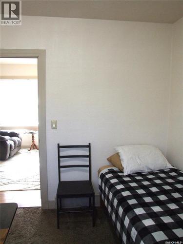 115 1St Street E, Leader, SK - Indoor Photo Showing Bedroom