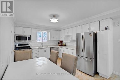 35 Trenholme Crescent, Hamilton, ON - Indoor Photo Showing Kitchen With Stainless Steel Kitchen