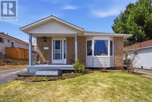 63 Lachance PL  Elliot Lake, ON P5A 3B9