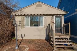 86 Campbell Street  Winnipeg, MB R3N 1B2