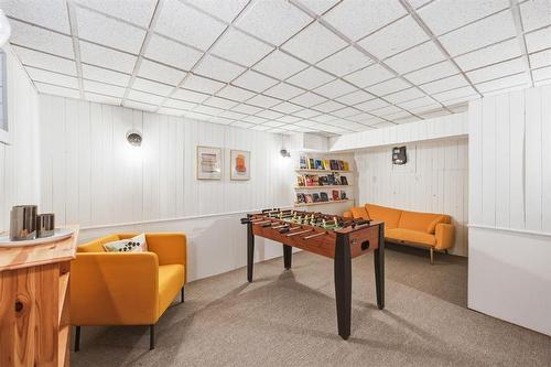 86 Campbell Street, Winnipeg, MB - Indoor Photo Showing Other Room