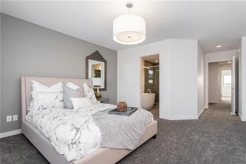 19 Raven Road, Winnipeg, MB - Indoor Photo Showing Bedroom