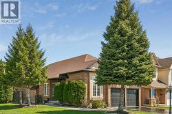 55 CHESLEY Street  Hamilton, ON L9C 3V9