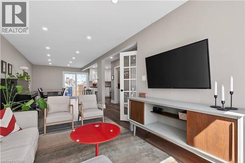 157 Cameron Avenue N, Hamilton, ON - Indoor