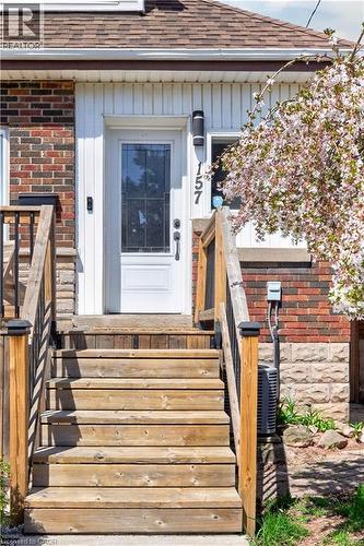 157 Cameron Avenue N, Hamilton, ON - Outdoor