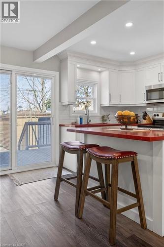 157 Cameron Avenue N, Hamilton, ON - Indoor