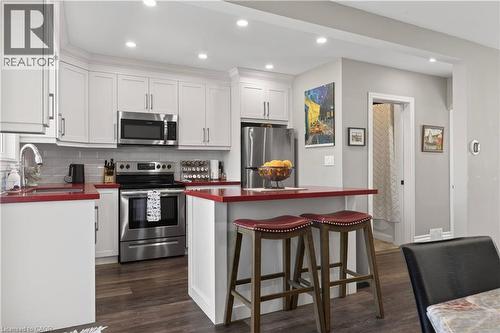 157 Cameron Avenue N, Hamilton, ON - Indoor Photo Showing Kitchen With Stainless Steel Kitchen With Upgraded Kitchen