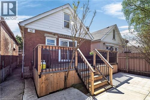157 Cameron Avenue N, Hamilton, ON - Outdoor With Deck Patio Veranda