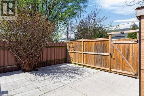 157 Cameron Avenue N, Hamilton, ON - Outdoor