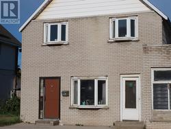 282-284 Wellington ST W Sault Ste Marie, ON P6A 1H7