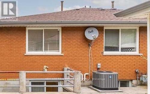 467 Limeridge Road W, Hamilton, ON - Outdoor With Exterior