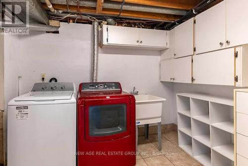 467 Limeridge Road W, Hamilton, ON - Indoor Photo Showing Laundry Room