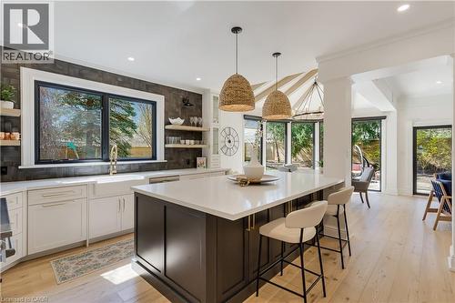 24 Park Avenue, Cambridge, ON - Indoor