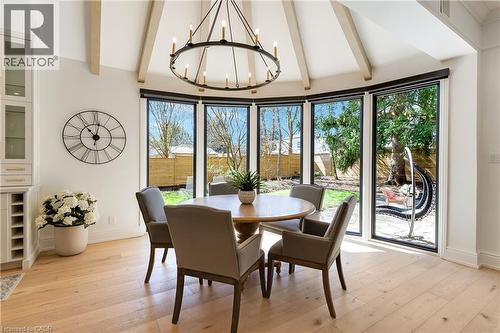 24 Park Avenue, Cambridge, ON - Indoor Photo Showing Dining Room
